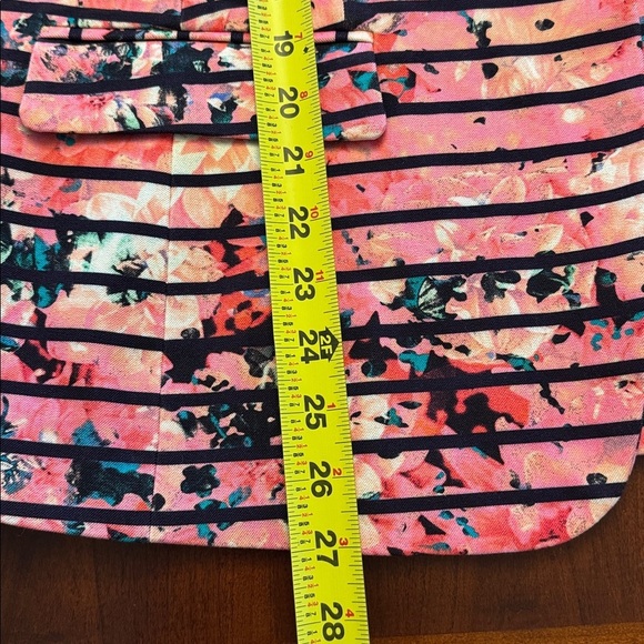 Banana Republic NWT Woman’s One-Button Floral & Striped Career Blazer - Picture 10 of 11